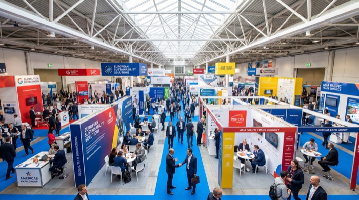Controlled exhibition hall entrance